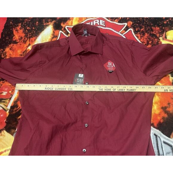 Van Heusen Dress Shirt Mens Large 16-16 1/2 Regular Port Red‎ Flex Fit - Picture 6 of 8
